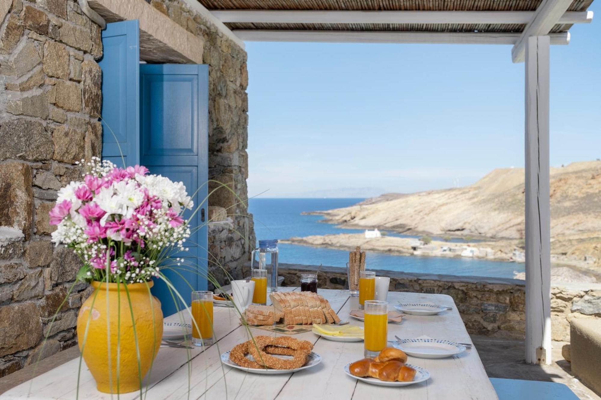 The Mykonist Merchia Beach Villas & Suites Exterior photo