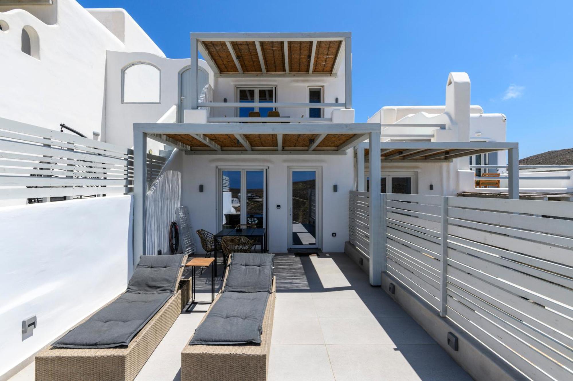 The Mykonist Merchia Beach Villas & Suites Exterior photo