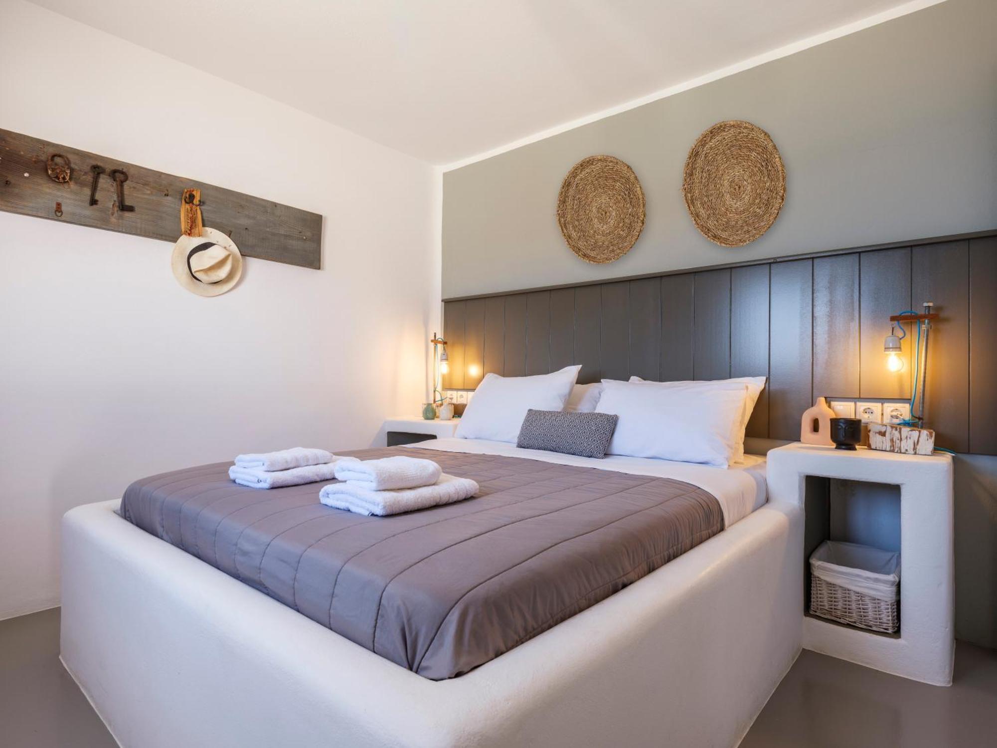 The Mykonist Merchia Beach Villas & Suites Exterior photo