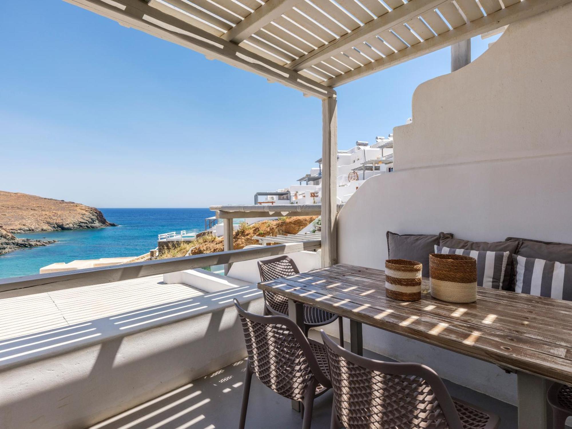 The Mykonist Merchia Beach Villas & Suites Exterior photo