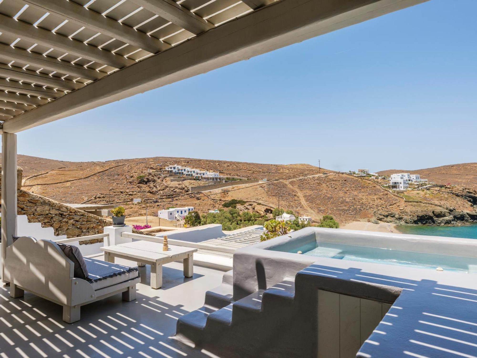 The Mykonist Merchia Beach Villas & Suites Exterior photo